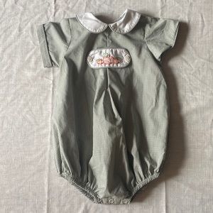 24M Remember Nguyen Sage Pumpkin Boy Bubble EUC